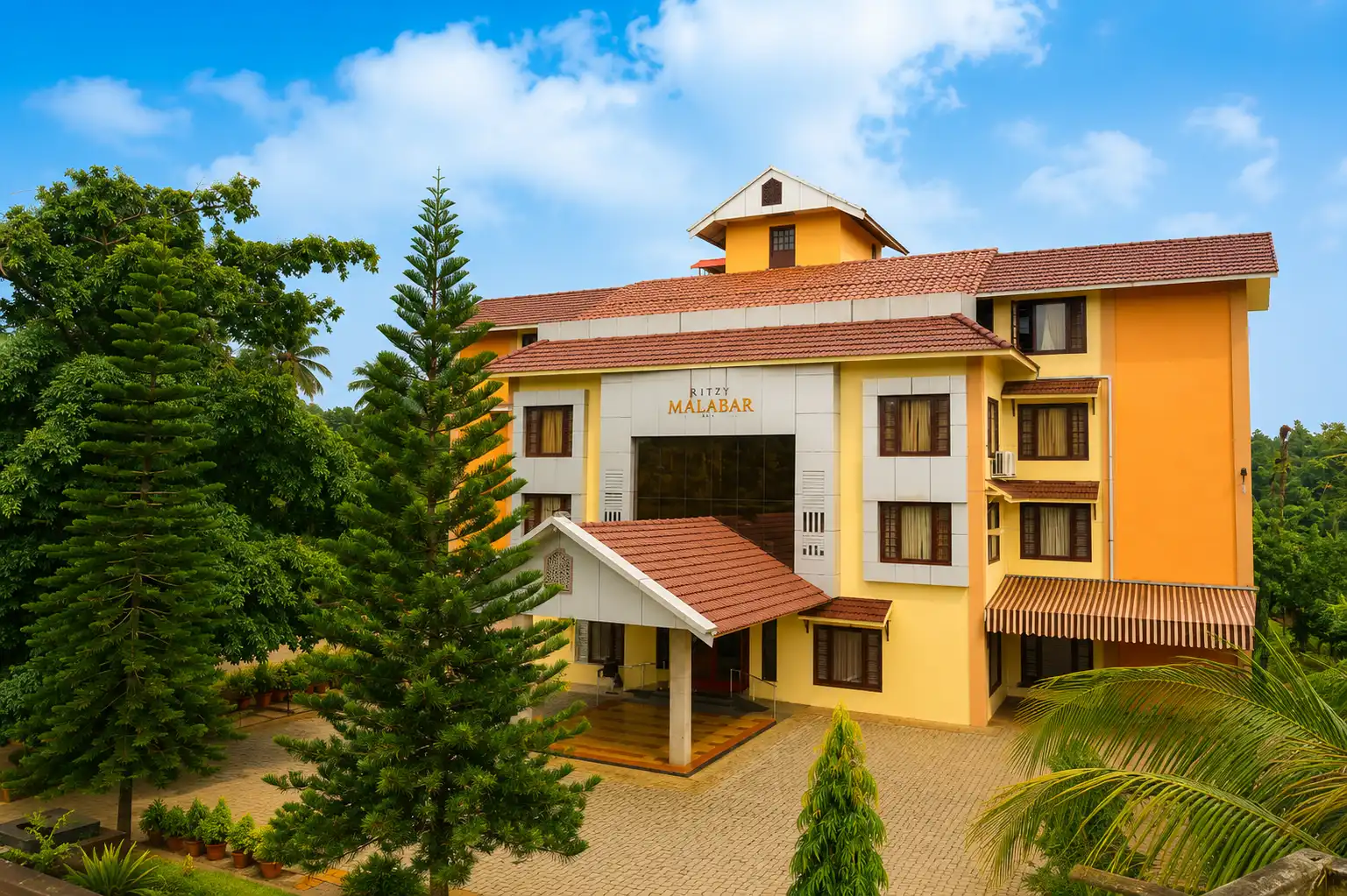 Ritzy Malabar The Retreat Hotel