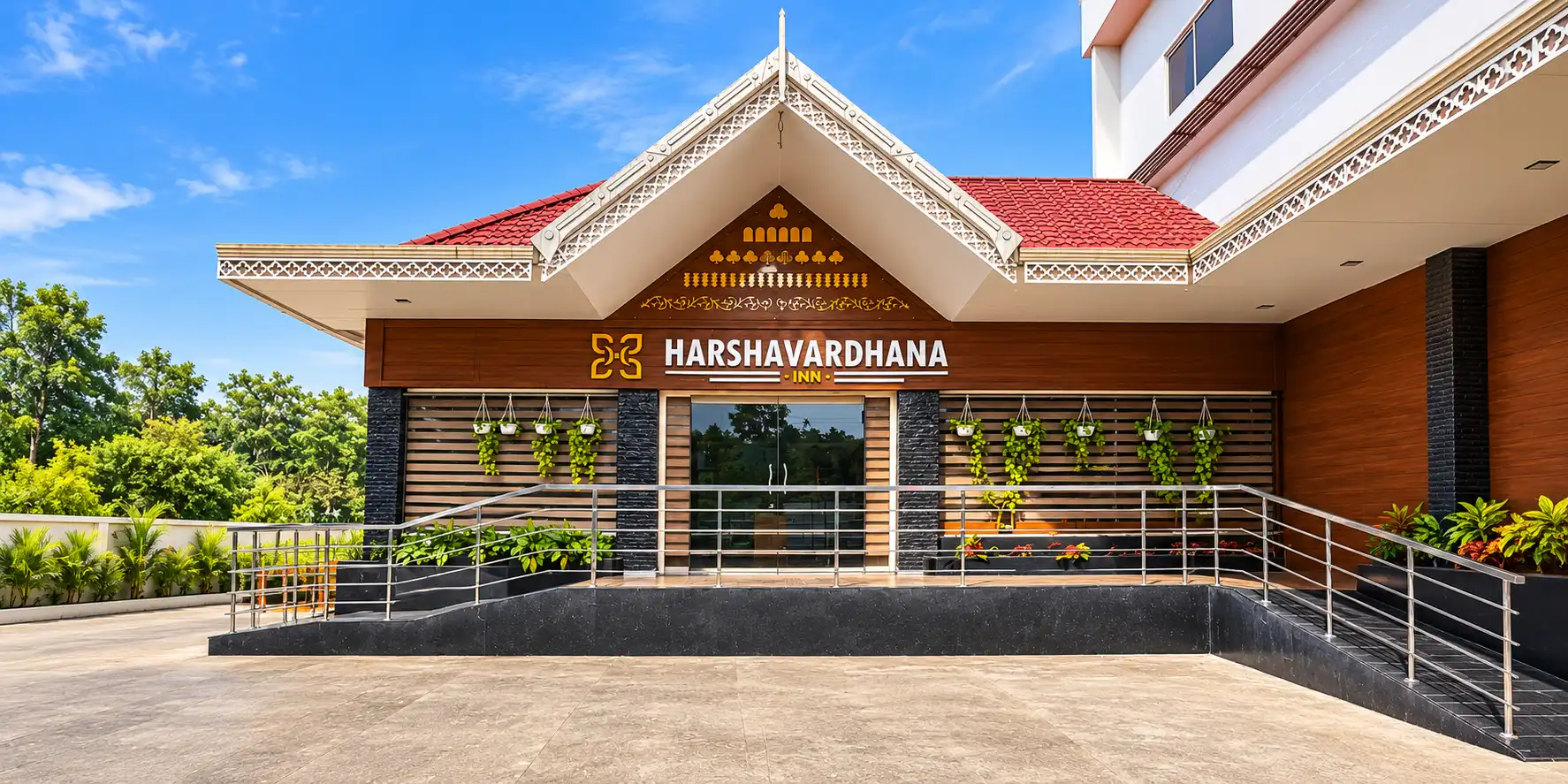 Hotel Harshavardhana inn - Banquet Hall