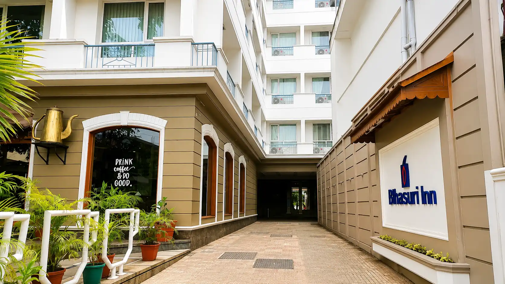 Hotel Bhasuri Inn -  Banquet Hall