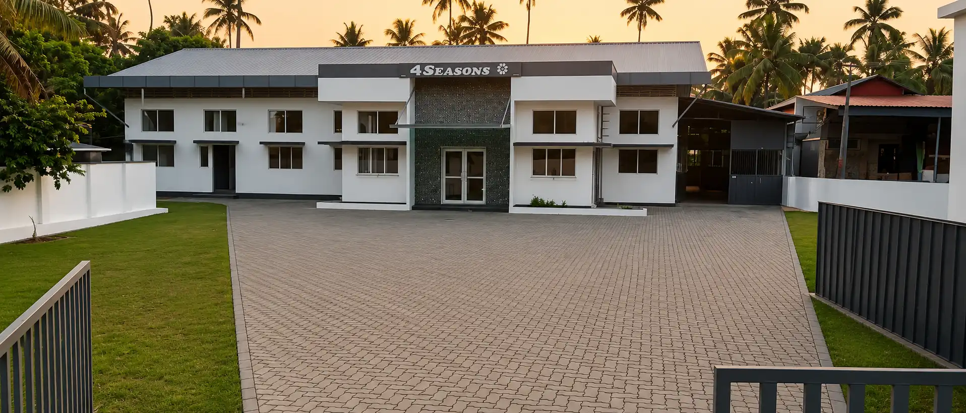 4 Seasons Auditorium