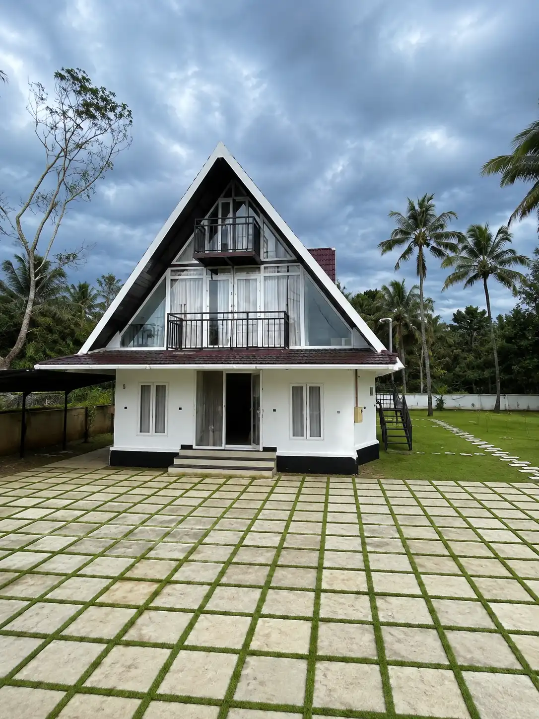 Vadanapilly Beach Villa