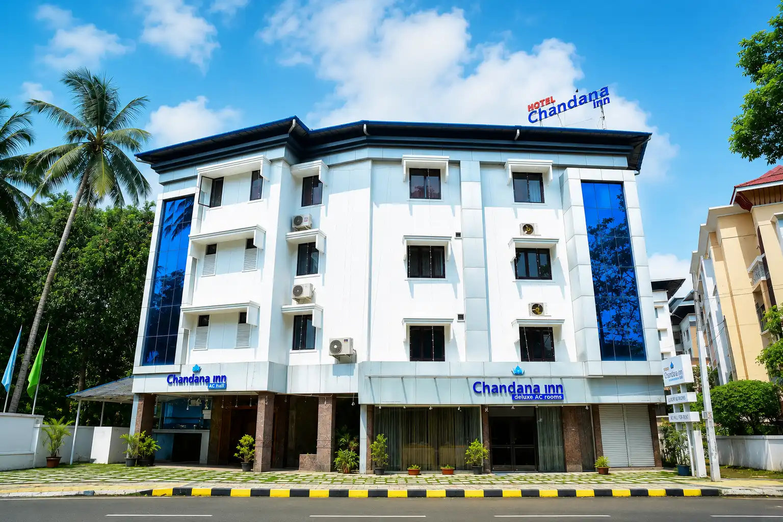 Hotel Suryas Chandana Inn - Rohini Banquet Hall